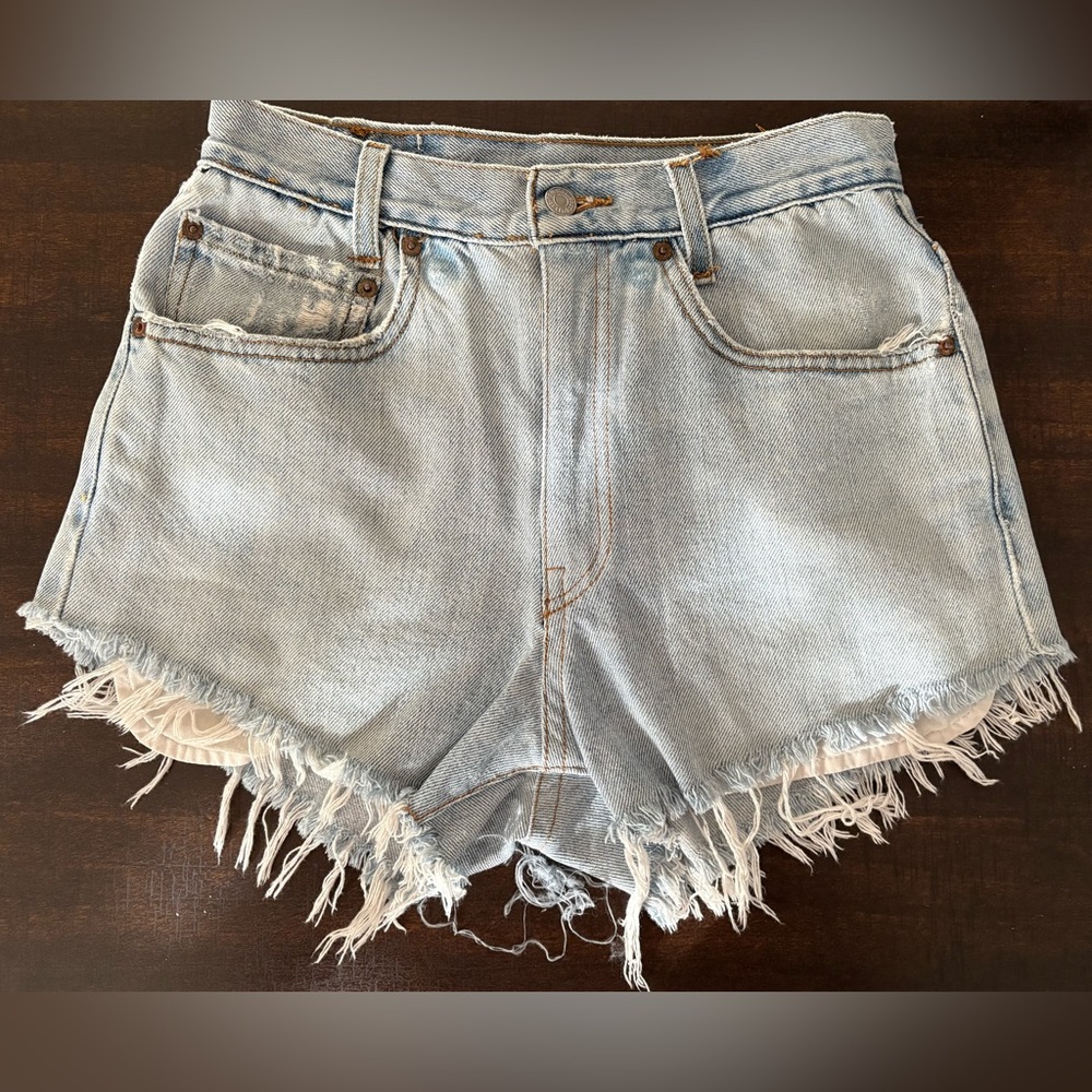 Women’s Levi Strauss Denim Frayed Hem Shorts - 36” waist (size 16 equivalent)
